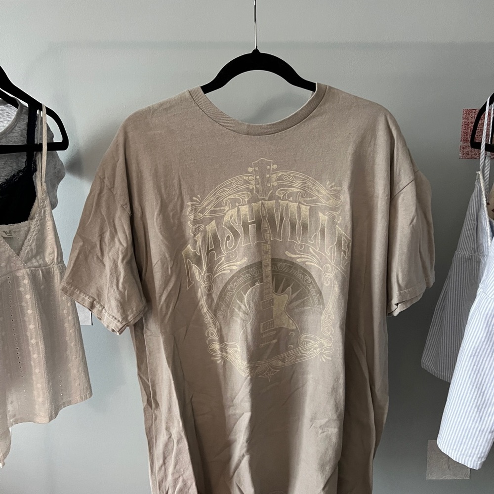 Nashville oversized graphic tee